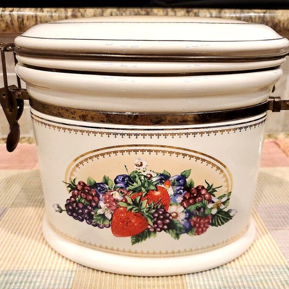 Knott's Berry Farm Oval Ceramic Cookie Storage Canister w/Attached Hinged Lid - Picture 2 of 7